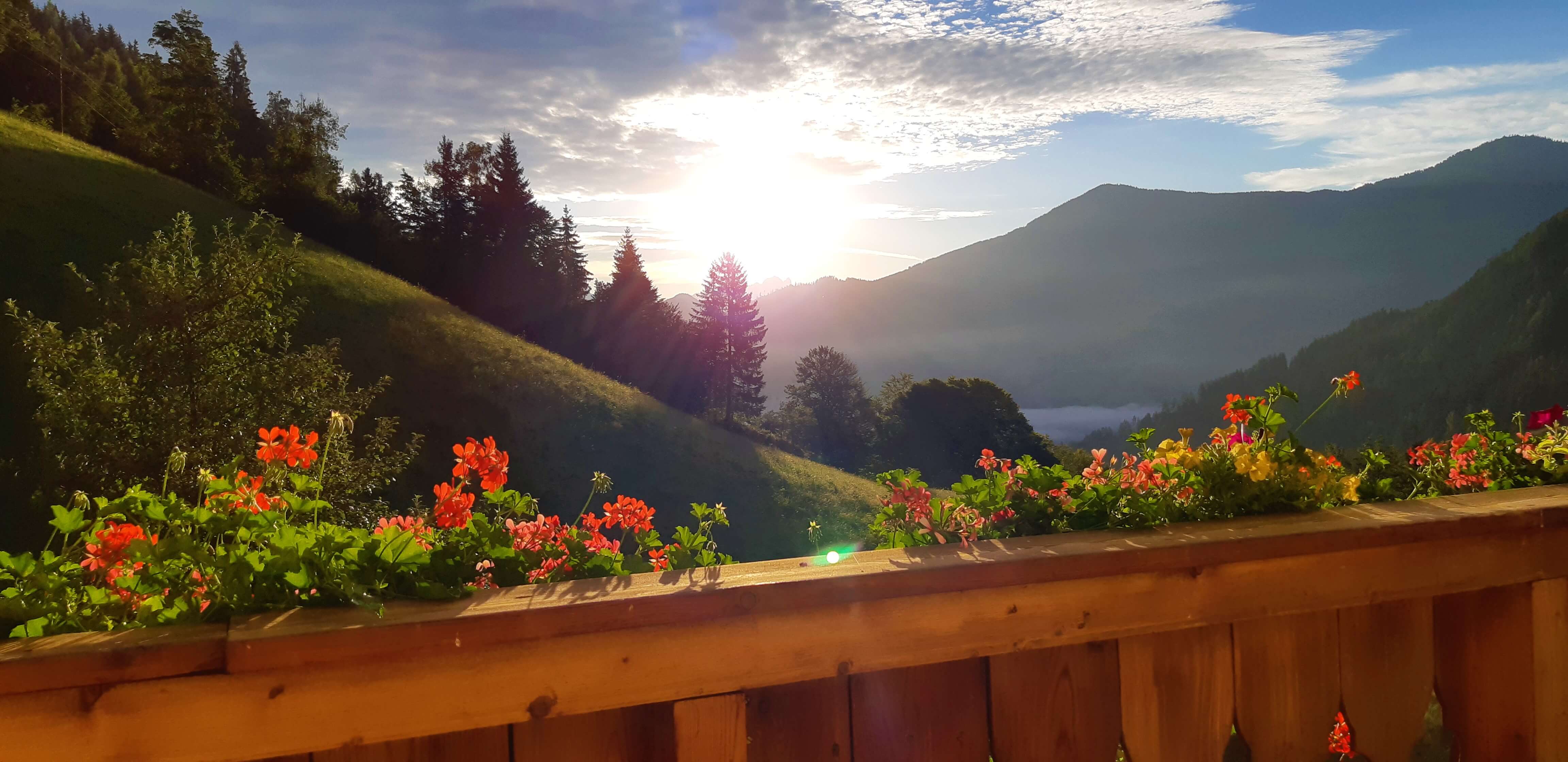 Balkon mit Blick auf Sonnenuntergang Bischofshofen